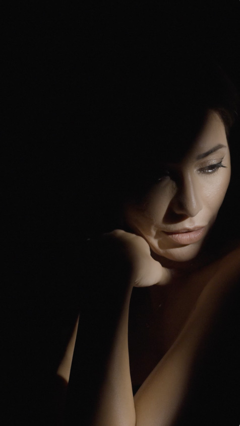 <a href="https://www.youtube.com/watch?v=X5W8D_92DNc"></a><br>