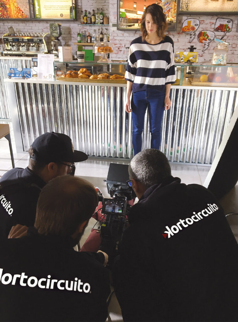 Come Scegliere le Migliori Attrezzature di Produzione Video nel 2026: La Guida Pratica per Risultati Eccezionali